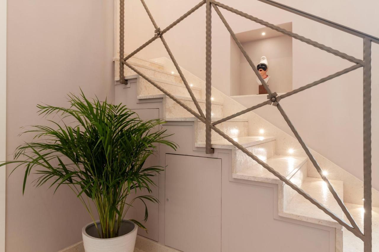 Dimorart Design Accomodations In Napoli Exterior foto